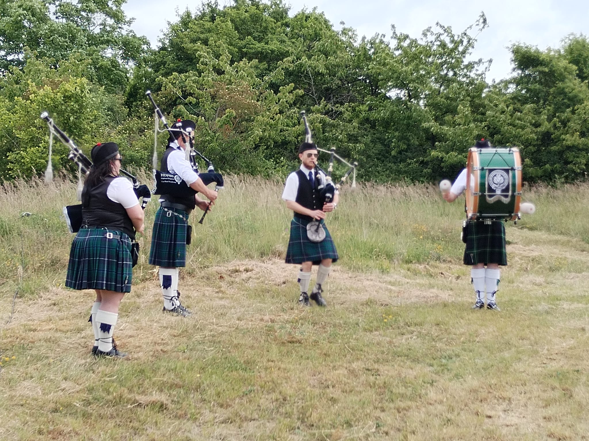 Sonneurs de cornemuse au Schiebenberg de Dinsheim sur Bruche